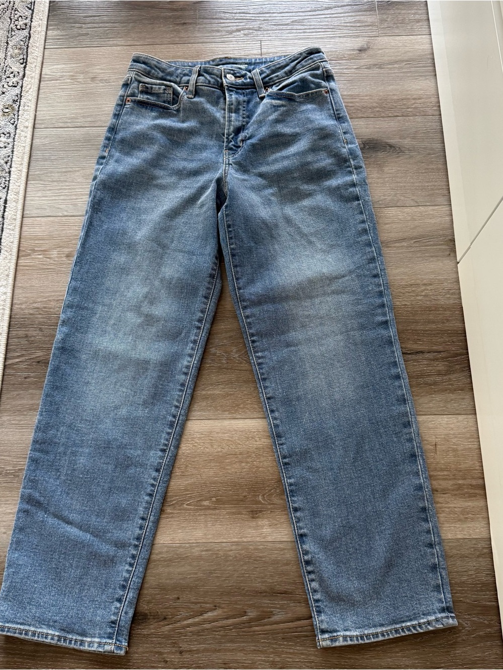 Old Navy High-Waisted OG Loose Jeans Blue Size 6